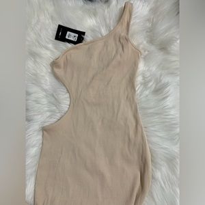 Women’s Midi Dress Size Med